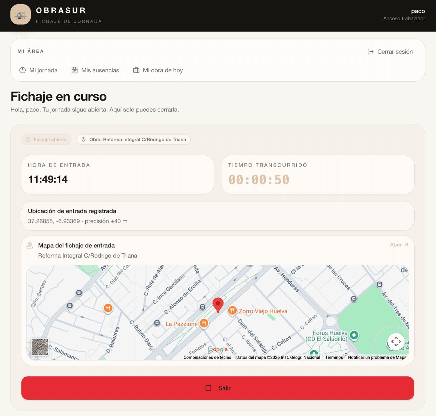 Fichaje en curso con hora de entrada, tiempo trabajado y mapa de geolocalización
